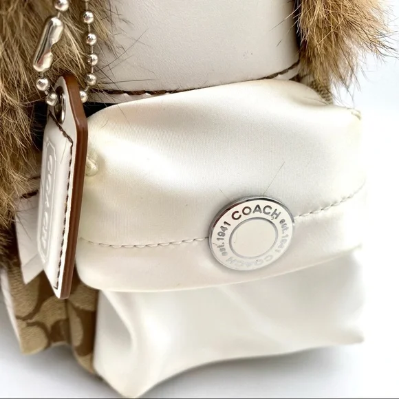 EUC COACH Fur Signature Ski Flap Shoulder Bag - Picture 9 of 16